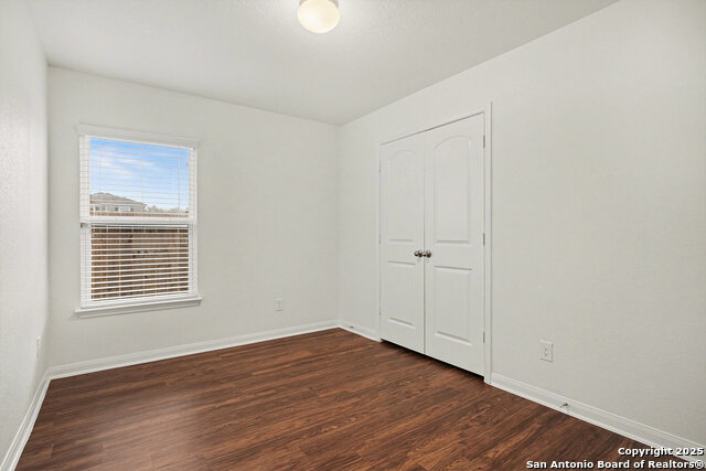 Listing photo id 7 for 7329 Canyon Light