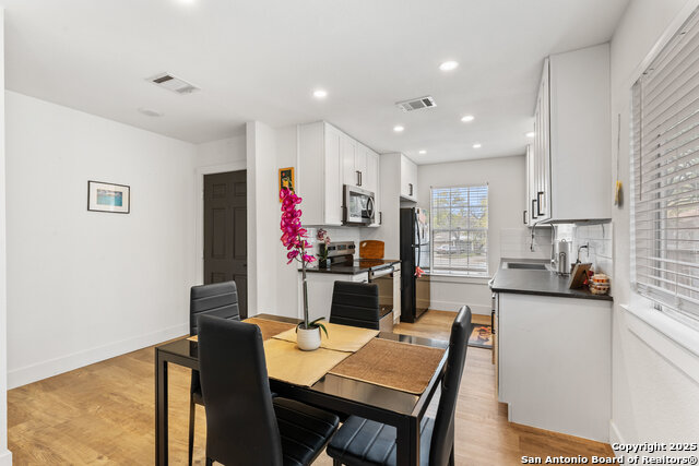 Image 13 of 32 For 3322 Stoney Mist