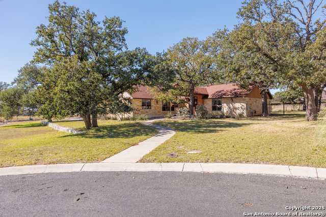 Details for 1200 Doe Run, Fredericksburg, TX 78624