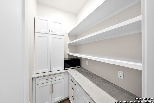 Listing photo id 17 for 1583 Palomino Springs