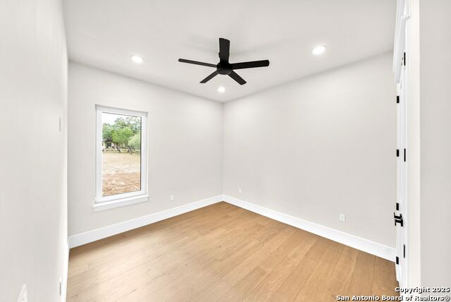 Listing photo id 31 for 1583 Palomino Springs