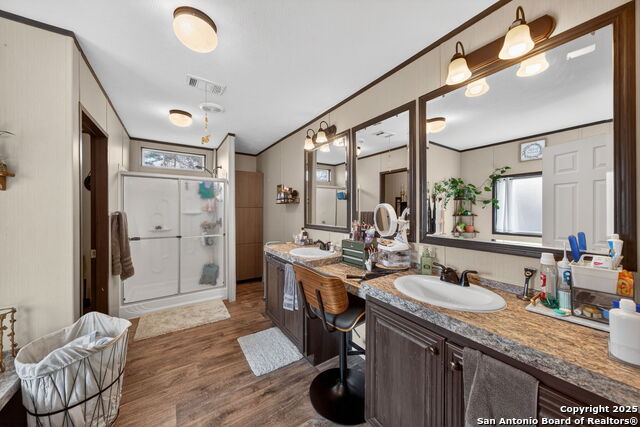 Listing photo id 12 for 155 County Road 6712