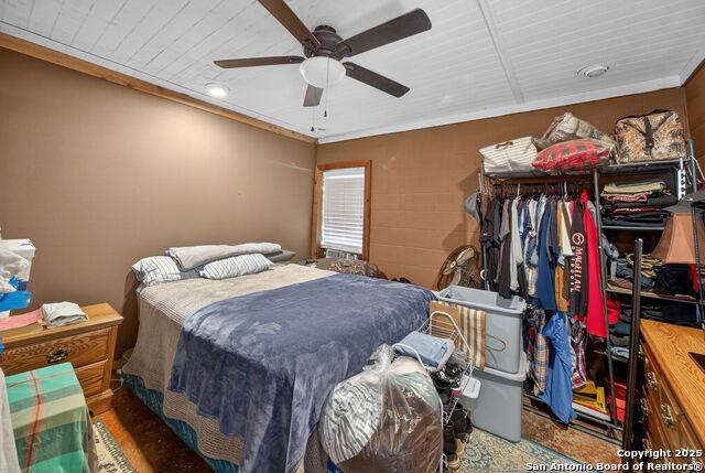 Listing photo id 25 for 155 County Road 6712