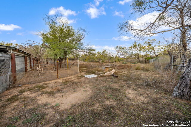 Listing photo id 33 for 155 County Road 6712