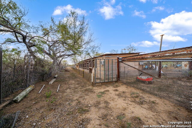 Listing photo id 34 for 155 County Road 6712