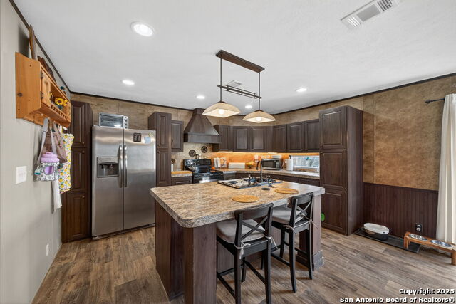 Listing photo id 7 for 155 County Road 6712