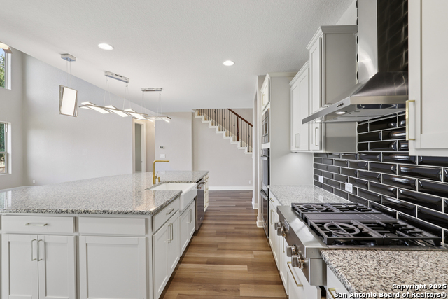 Image 14 of 50 For 333 Canon Hill