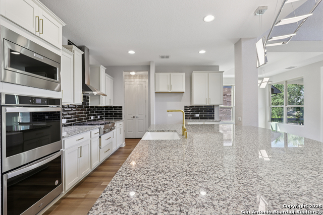 Image 15 of 50 For 333 Canon Hill