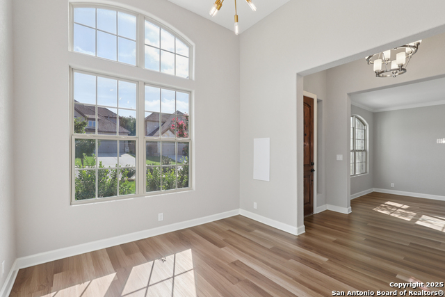 Image 17 of 50 For 333 Canon Hill