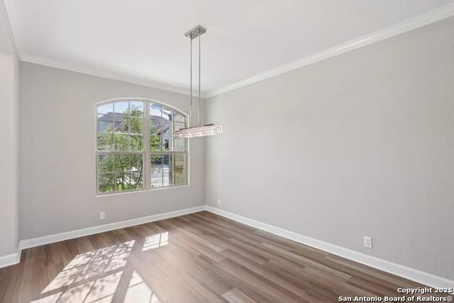 Image 18 of 50 For 333 Canon Hill