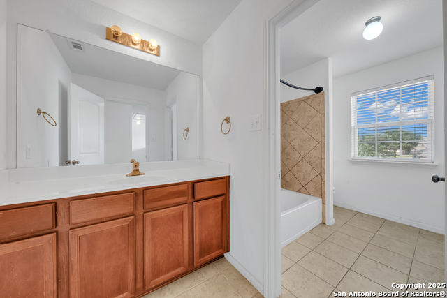 Image 10 of 11 For 6034 Channel