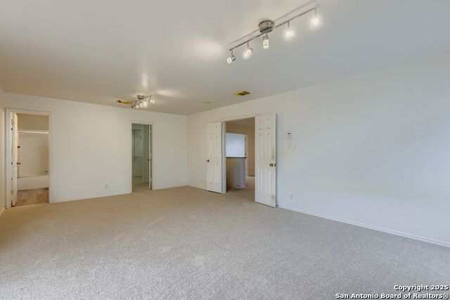 Image 17 of 32 For 14406 Biltmore