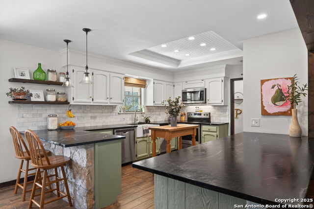 Image 14 of 50 For 936 County Road 375