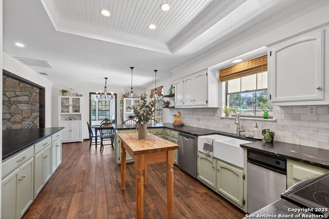 Image 17 of 50 For 936 County Road 375