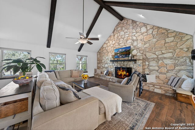 Image 9 of 50 For 936 County Road 375