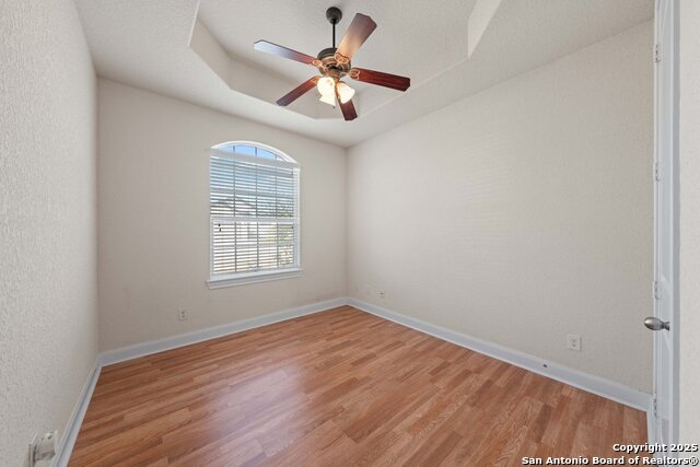 Image 28 of 47 For 11230 Begonia Rock