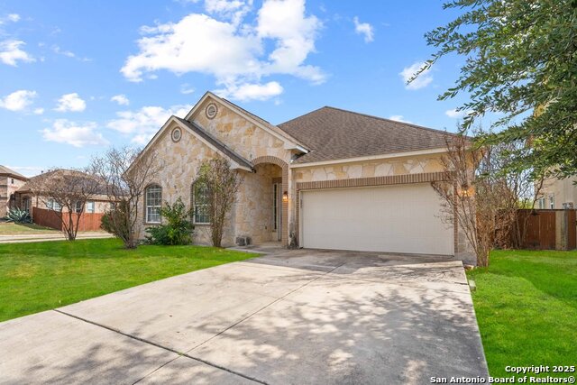 Image 43 of 47 For 11230 Begonia Rock