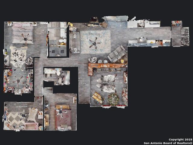 Image 2 of 50 For 8258 Phoenix