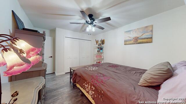 Image 24 of 50 For 8258 Phoenix