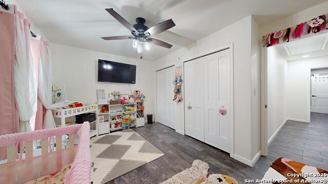 Image 31 of 50 For 8258 Phoenix