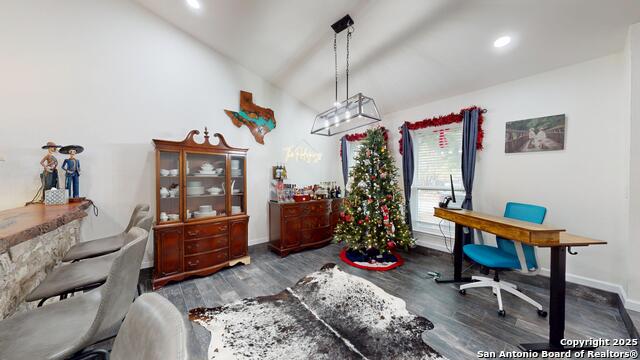 Image 7 of 50 For 8258 Phoenix