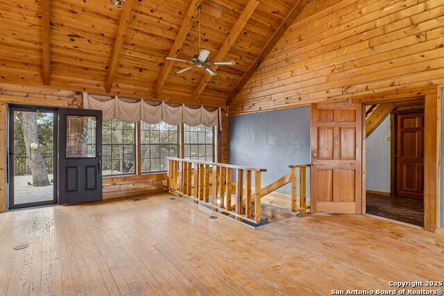 Listing photo id 20 for 430 Stoney Ridge