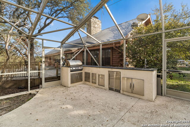 Listing photo id 42 for 430 Stoney Ridge