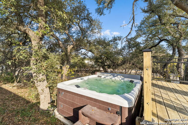 Listing photo id 46 for 430 Stoney Ridge