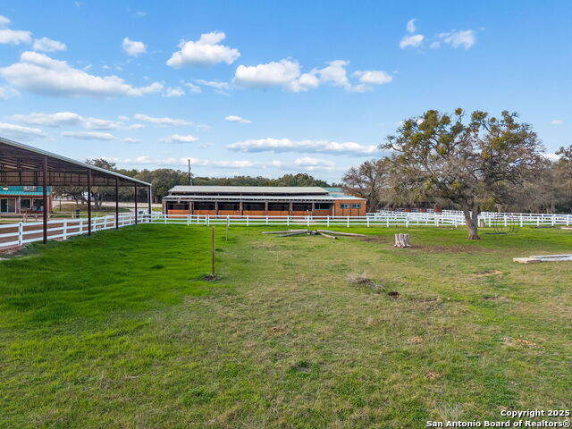 Listing photo id 63 for 430 Stoney Ridge