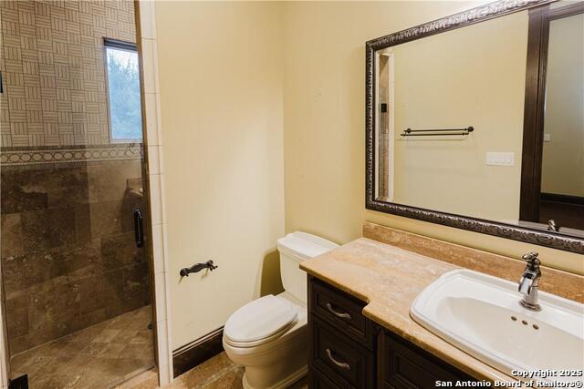 Image 32 of 46 For 1024 Spanish