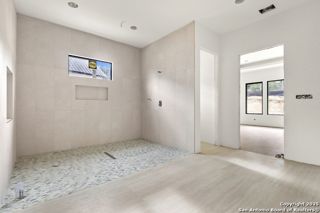 Image 14 of 25 For 23111 Tablerock