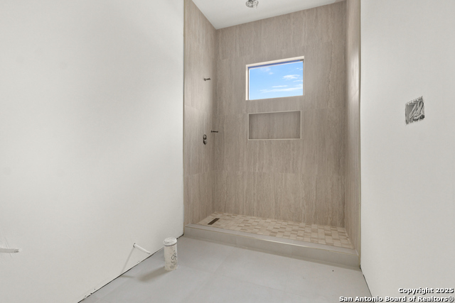 Image 16 of 25 For 23111 Tablerock