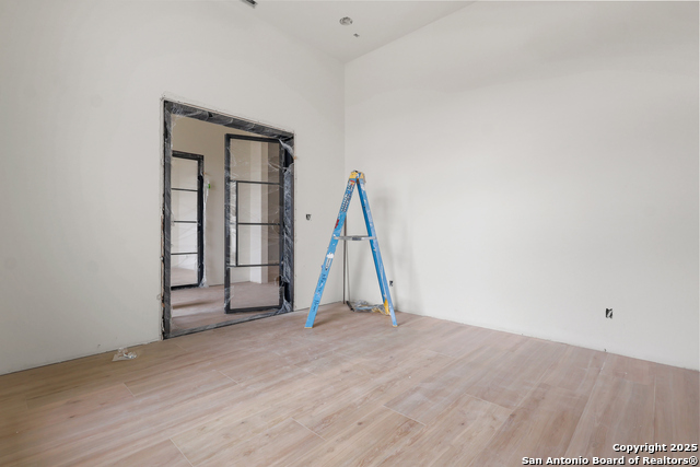 Image 8 of 25 For 23111 Tablerock