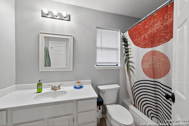 Image 23 of 27 For 7802 Benbrook