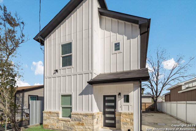 Image 15 of 20 For 153 Stribling