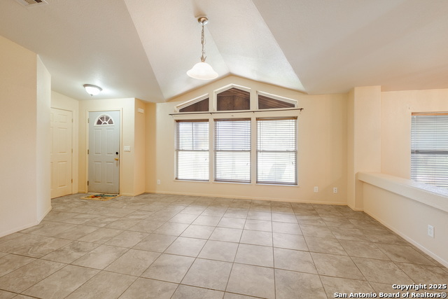 Image 6 of 32 For 1075 Quail Run