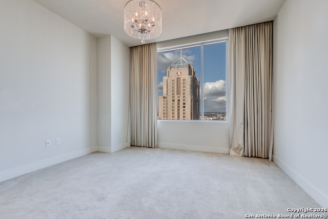 Image 15 of 31 For 610 Market Street E Unit 2510