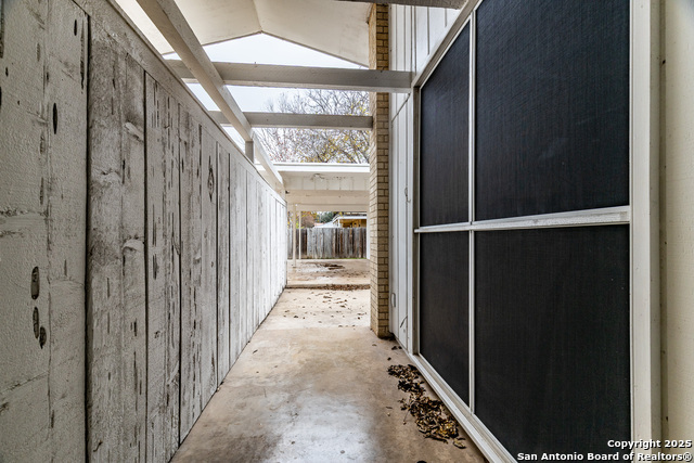 Image 18 of 24 For 317 Gaiety Ln