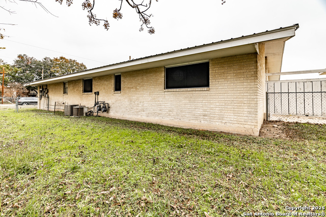 Image 24 of 24 For 317 Gaiety Ln