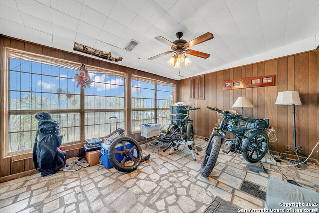 Image 22 of 26 For 3923 Longridge Drive