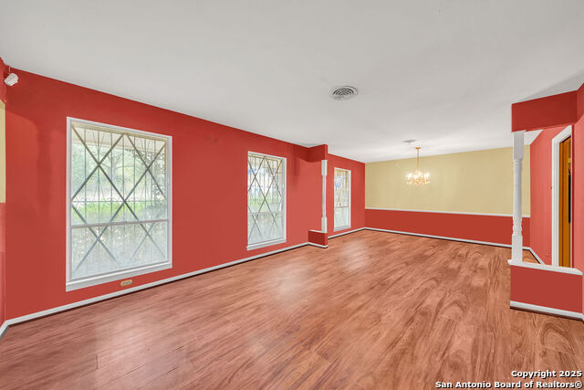 Image 9 of 26 For 3923 Longridge Drive