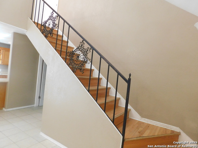 Image 14 of 33 For 30 Crestline Dr