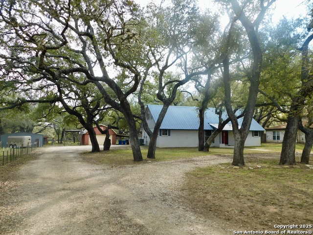 Image 2 of 33 For 30 Crestline Dr