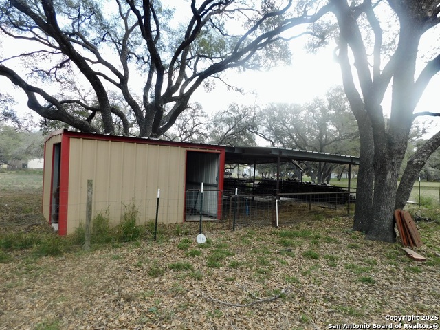 Image 22 of 33 For 30 Crestline Dr