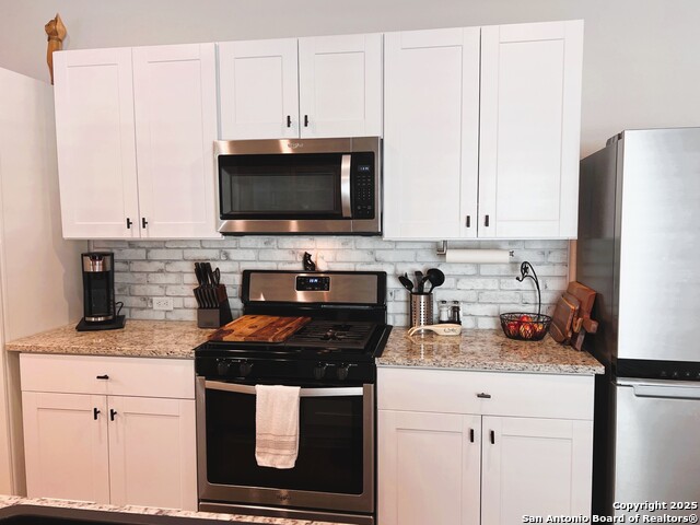 Image 10 of 23 For 4414 Lake Ritter