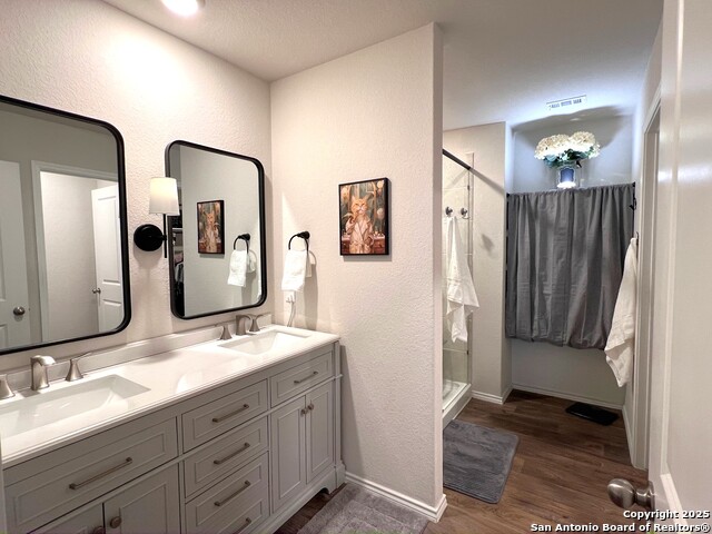 Image 20 of 23 For 4414 Lake Ritter