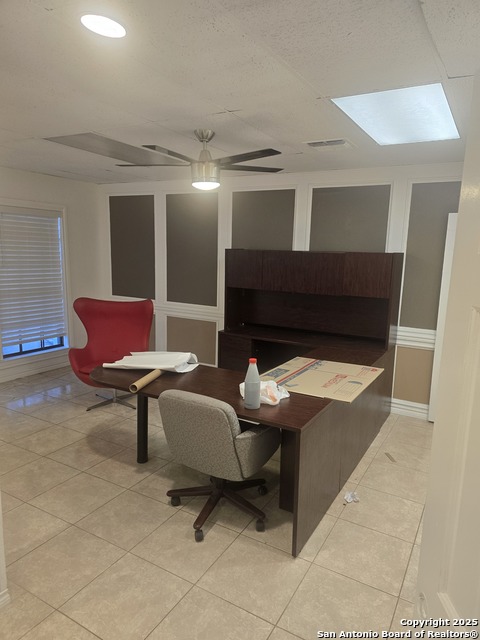 Listing photo id 3 for 4631 Vance Jackson  101