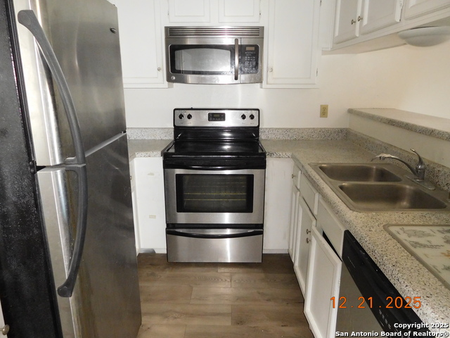 Image 6 of 21 For 4107 Medical 4206