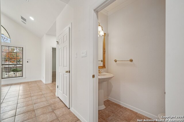 Image 13 of 47 For 17306 Fountain Mist