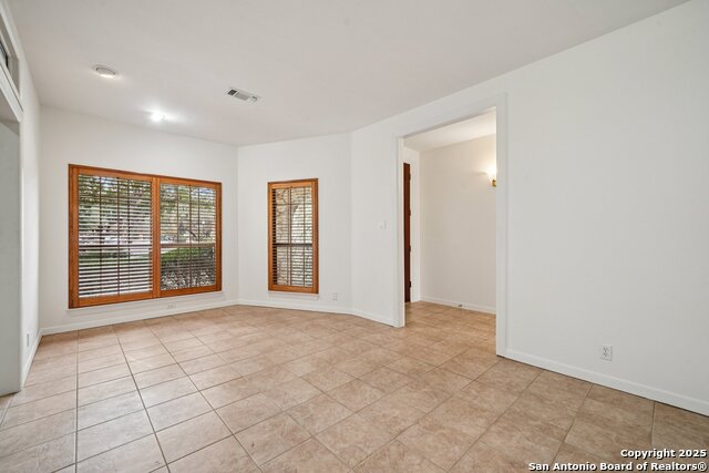 Image 18 of 47 For 17306 Fountain Mist